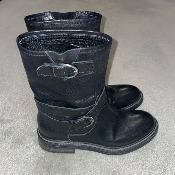 M. Gemi The Motore Pull On Black Leather Boot size 35 US 5/5.5 - Picture 4 of 6